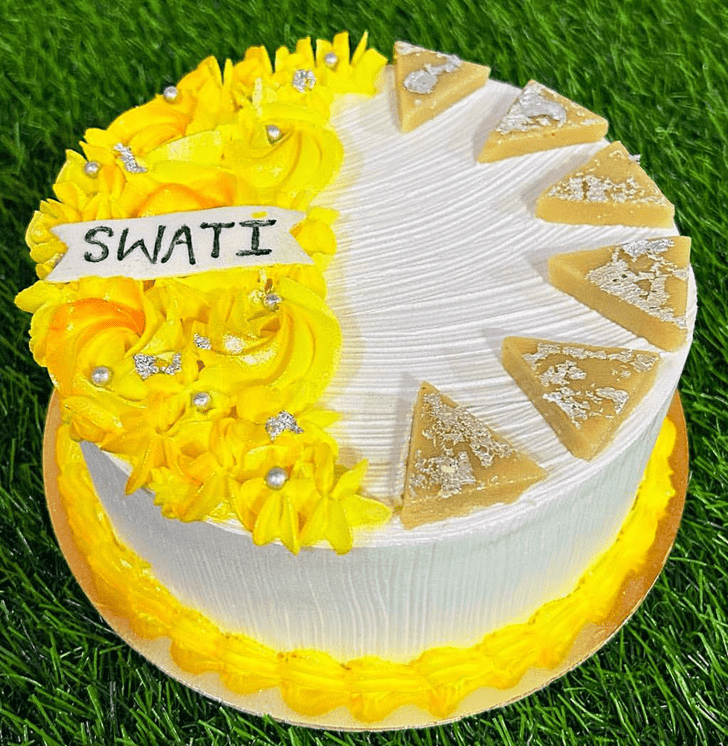 Pretty Kajukatli Cake