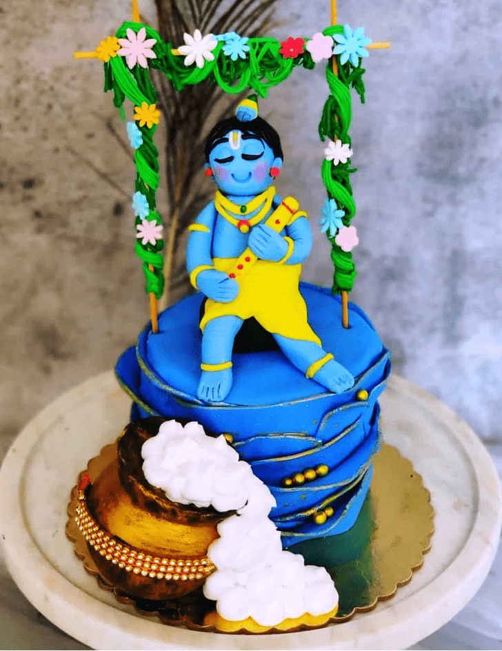 Refined Kanha Cake