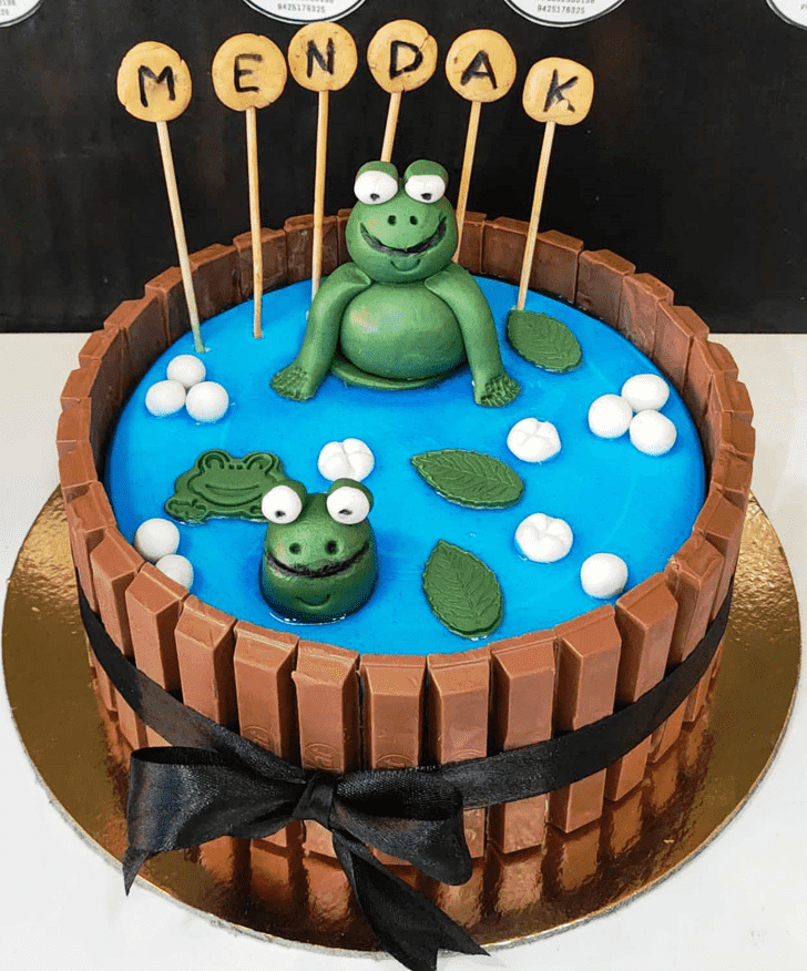 Charming Kermit The Frog Cake