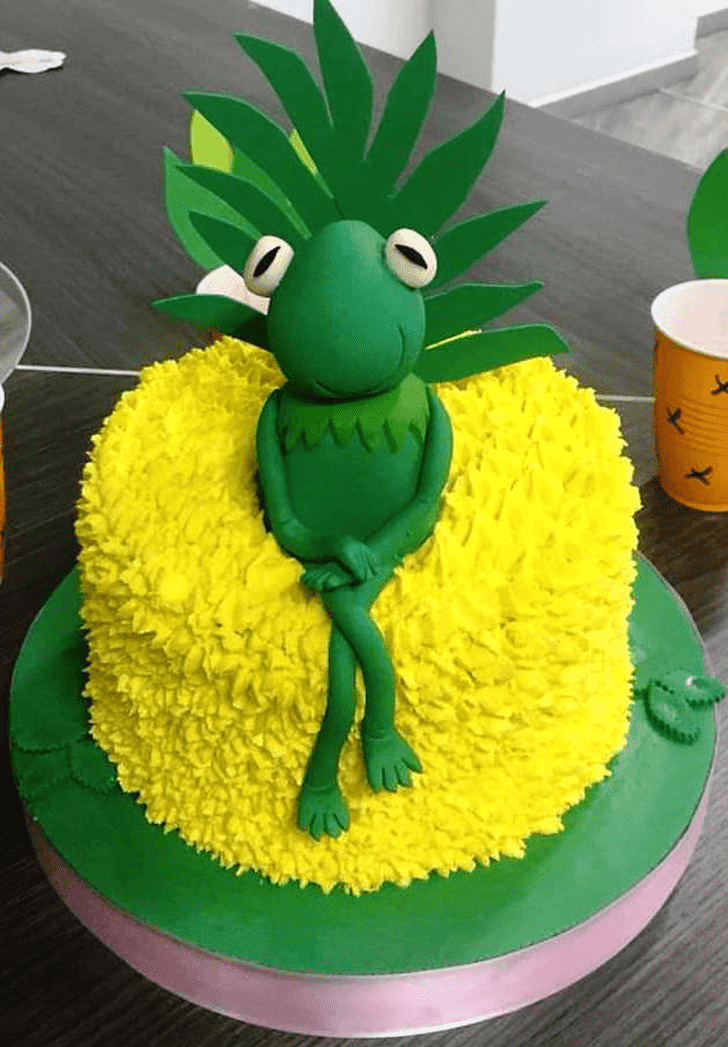 Inviting Kermit The Frog Cake