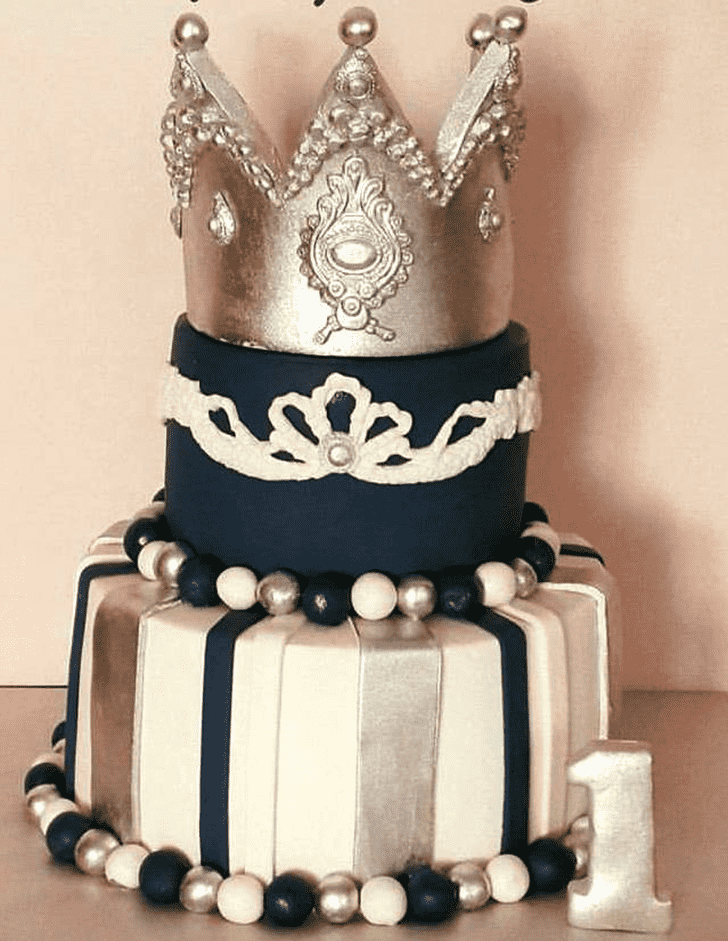 Adorable King Crown Cake