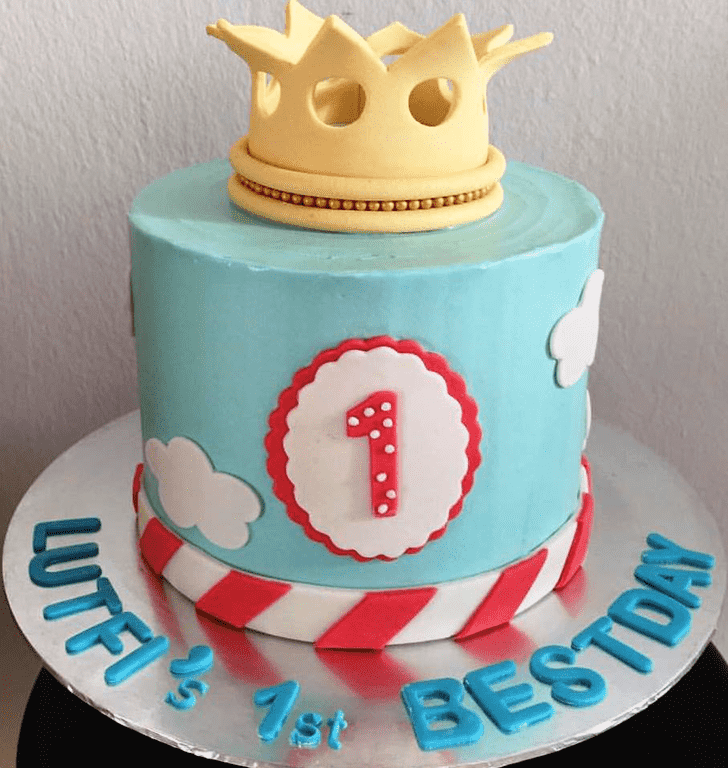 Angelic King Crown Cake