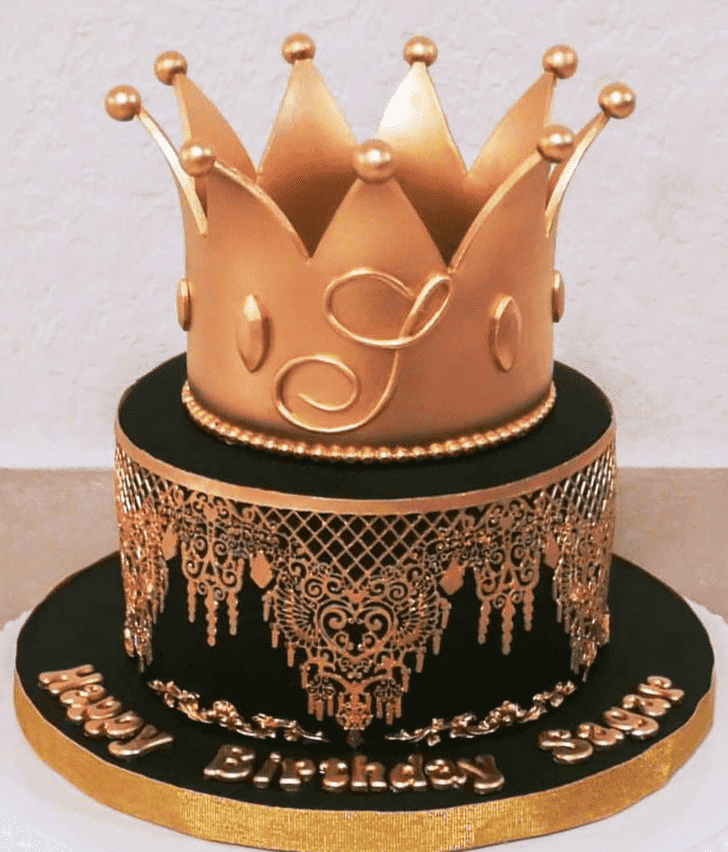Dazzling King Crown Cake