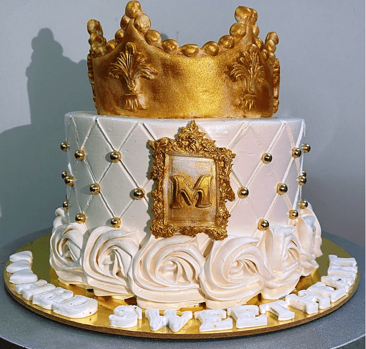Magnificent King Crown Cake