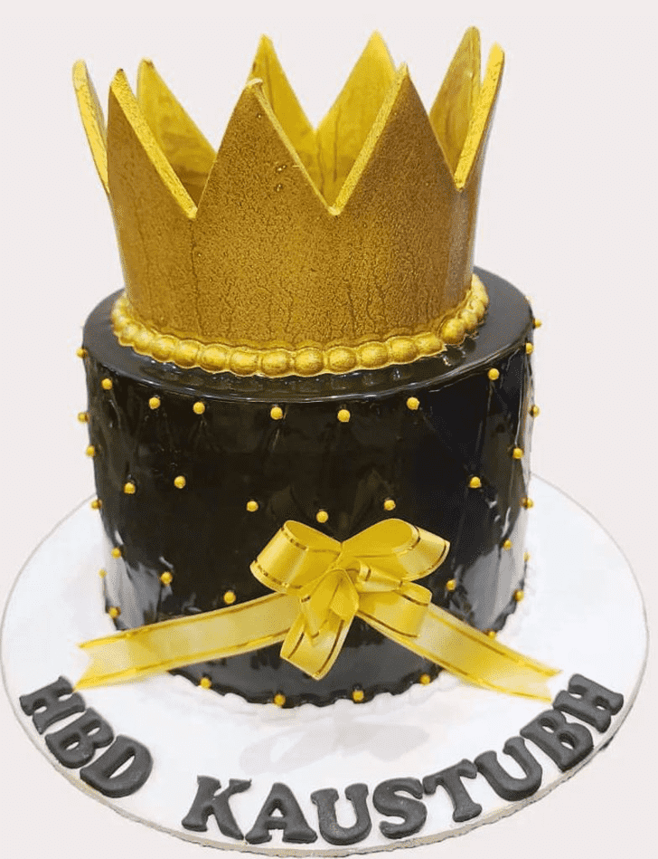 Ravishing King Crown Cake