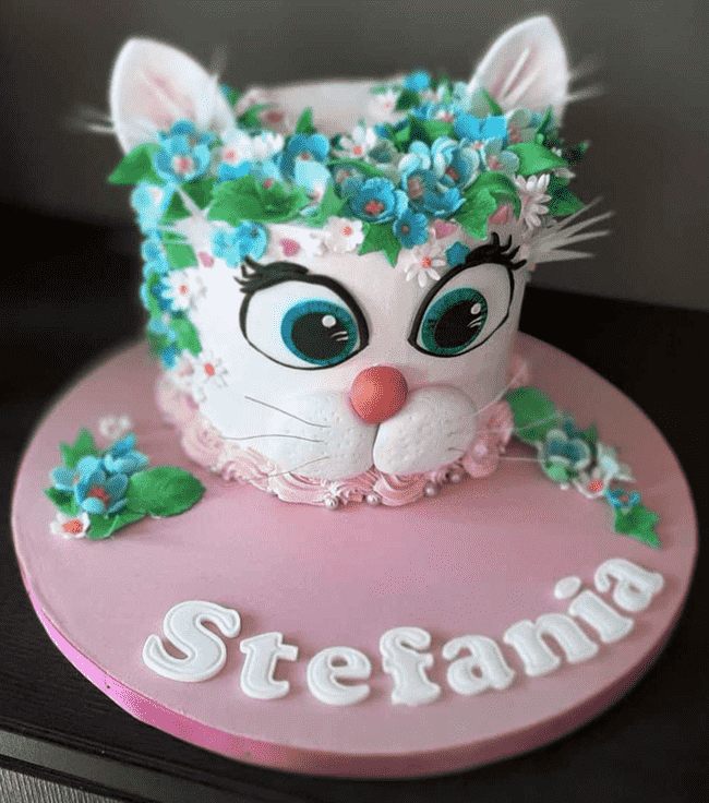 Admirable Kitten Cake Design