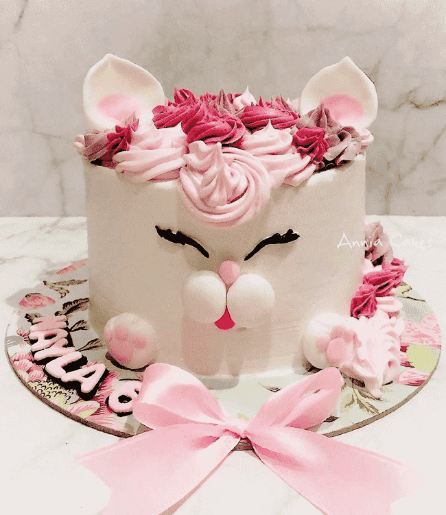 Alluring Kitten Cake