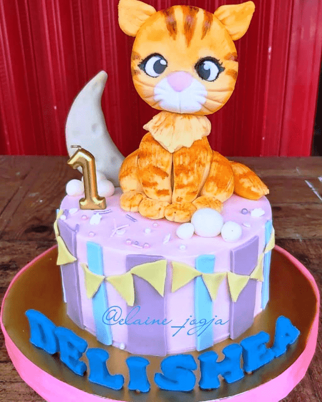 Exquisite Kitten Cake
