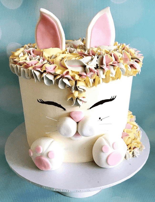 Good Looking Kitten Cake