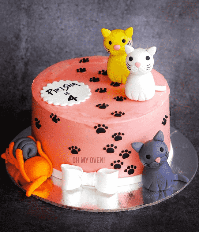 Mesmeric Kitten Cake