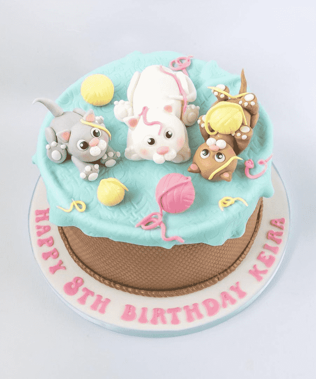 Superb Kitten Cake