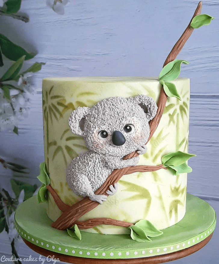 Enthralling Koala Cake