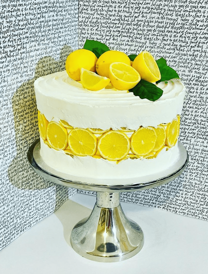 Captivating Lemon Cake