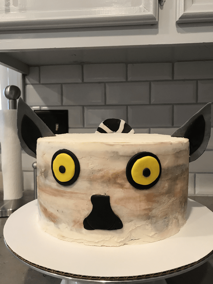 Admirable Lemur Cake Design