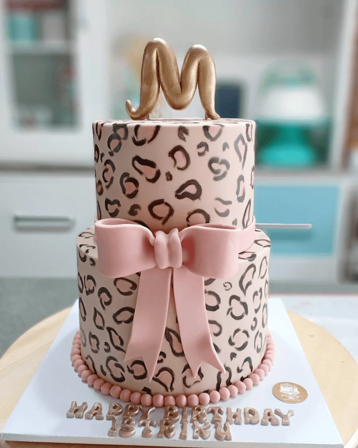 Handsome Leopard Cake
