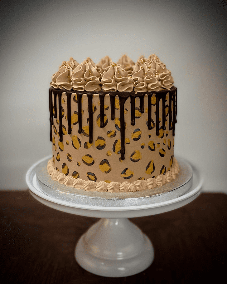 Shapely Leopard Cake