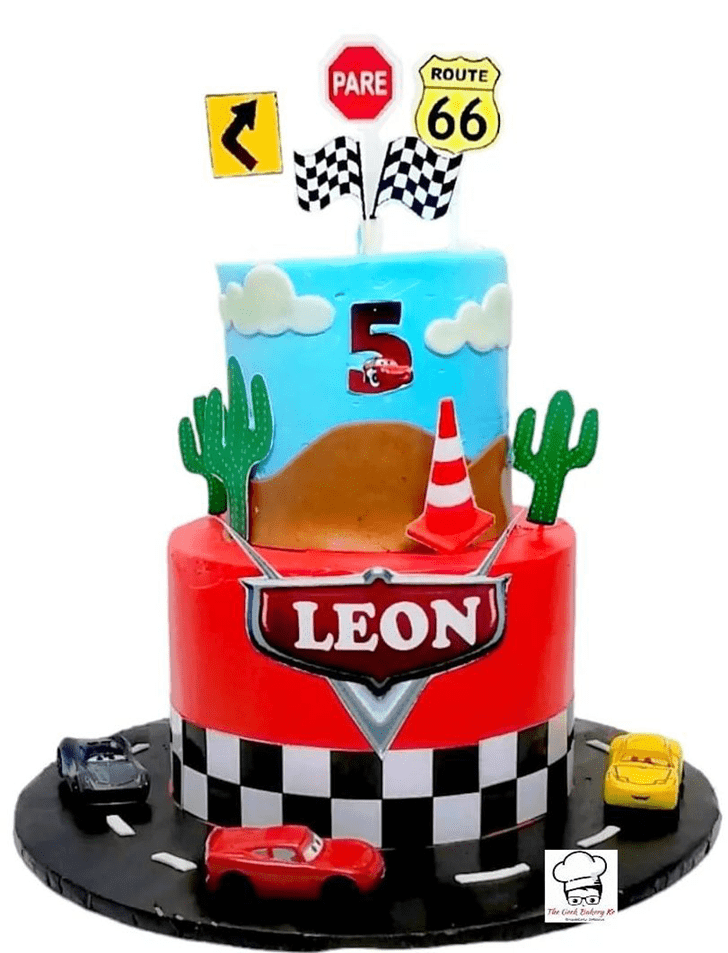 Exquisite Lightning Mcqueen Cake