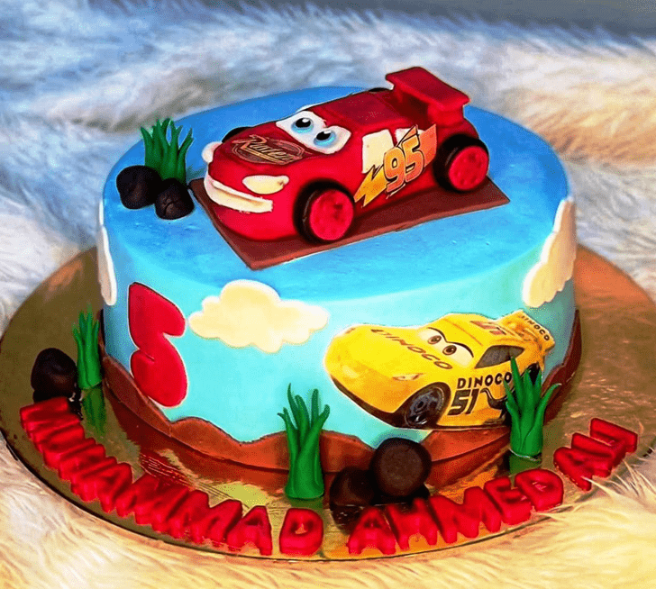 Fair Lightning Mcqueen Cake