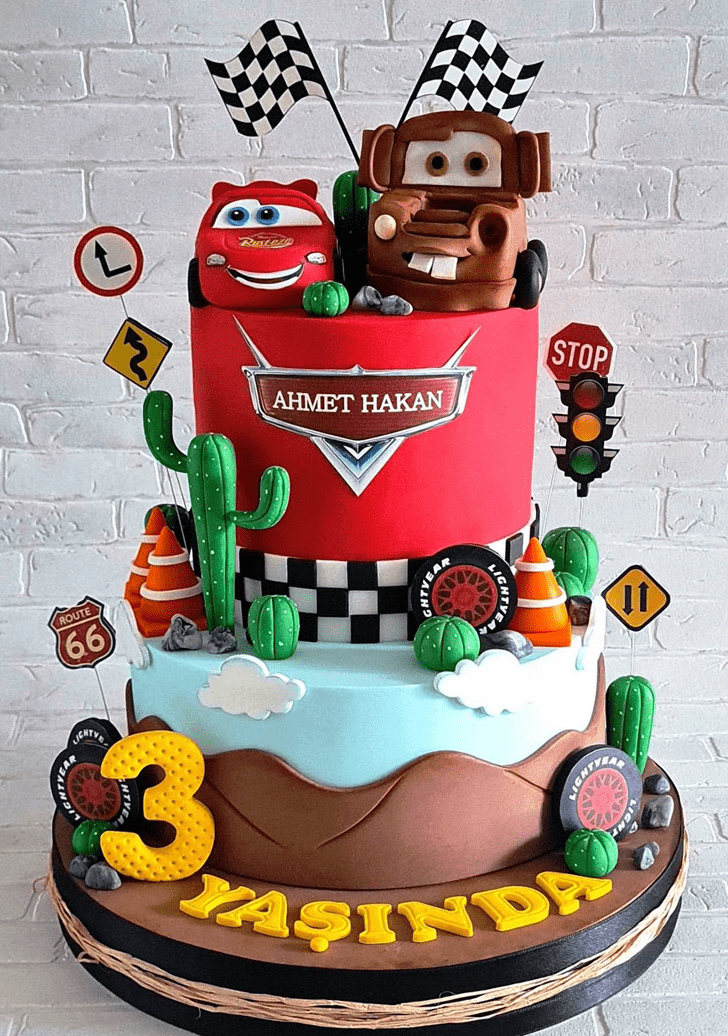 Good Looking Lightning Mcqueen Cake