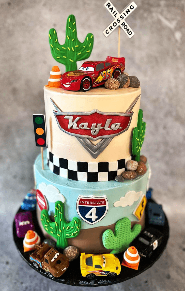 Magnificent Lightning Mcqueen Cake