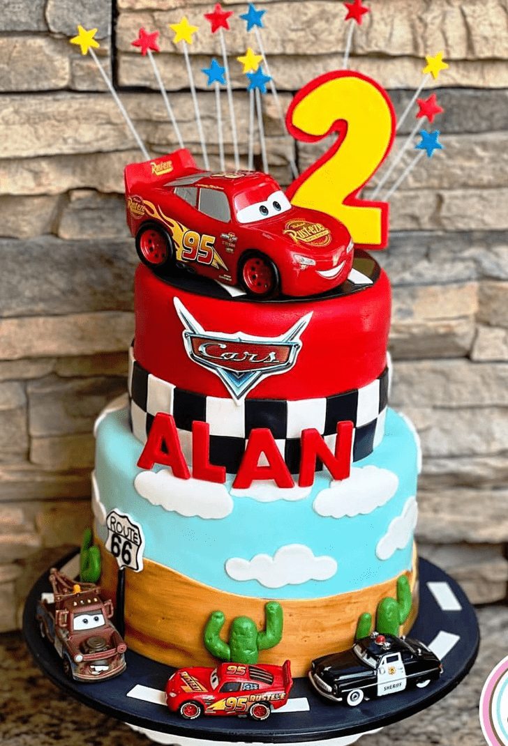 Slightly Lightning Mcqueen Cake