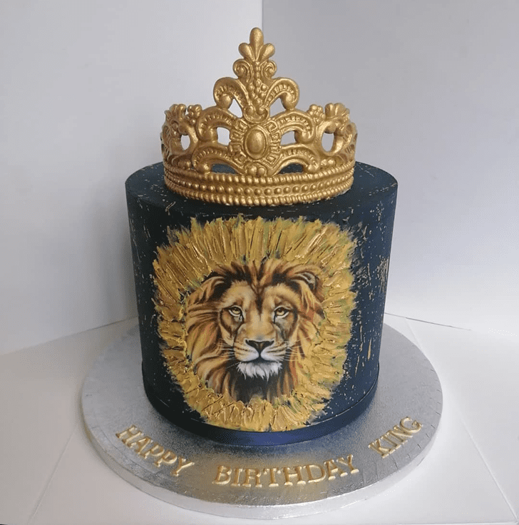 Stunning Lion Cake