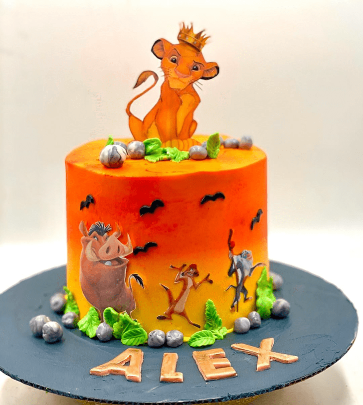 Wonderful Lion King Cake Design