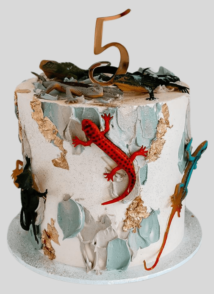 Appealing Lizard Cake