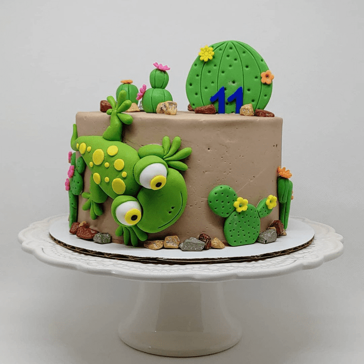 Adorable Lizard Cake