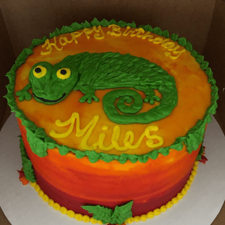 Charming Lizard Cake