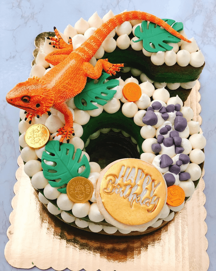 Ideal Lizard Cake