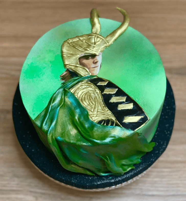 Comely Loki Cake