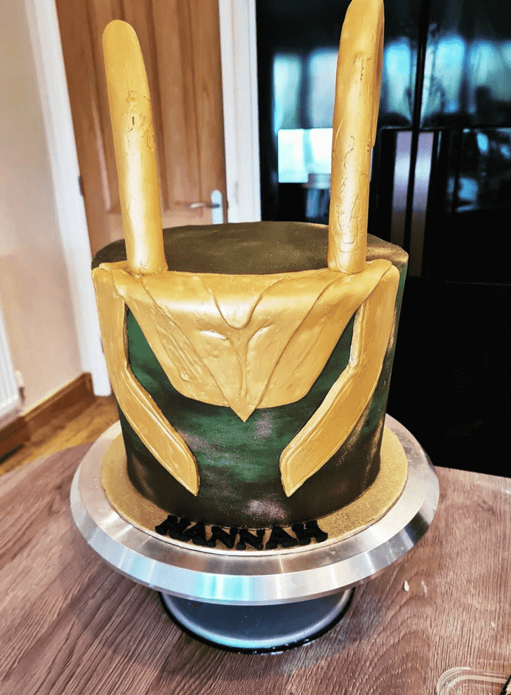 Lovely Loki Cake Design