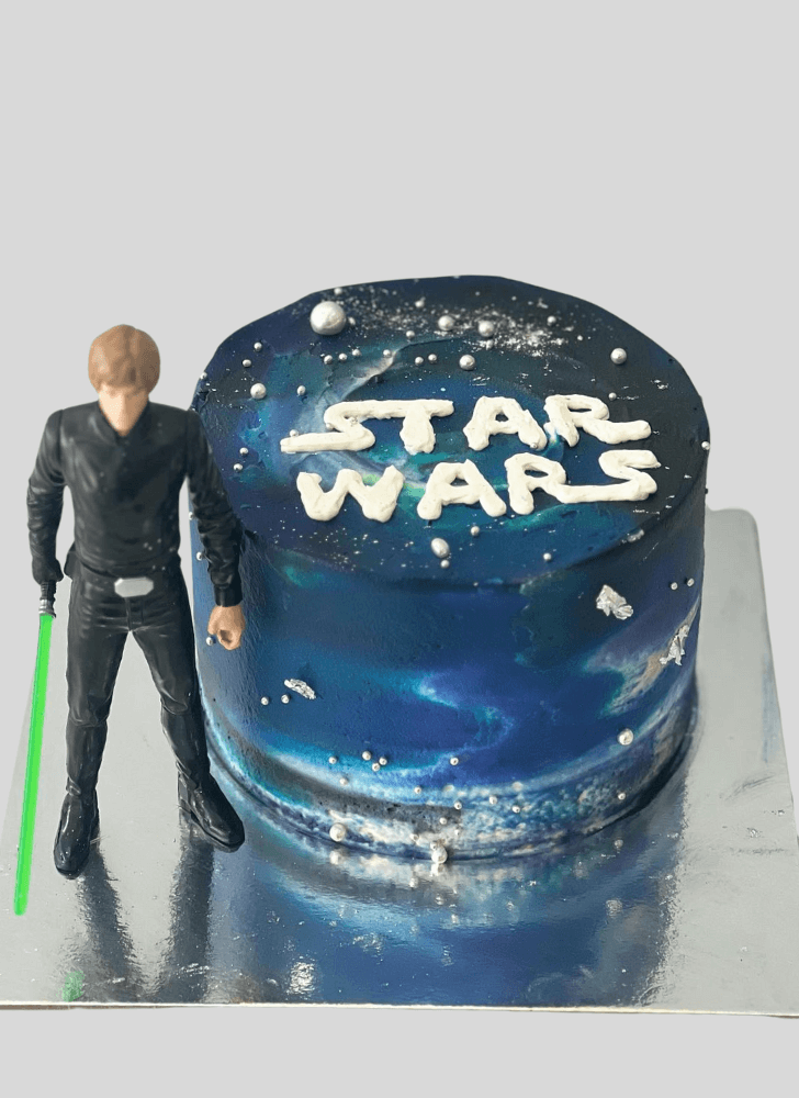 Superb Luke Skywalker Cake