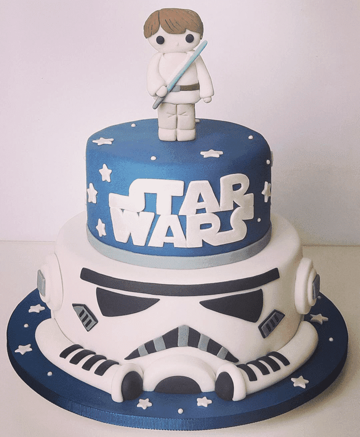 Captivating Luke Skywalker Cake