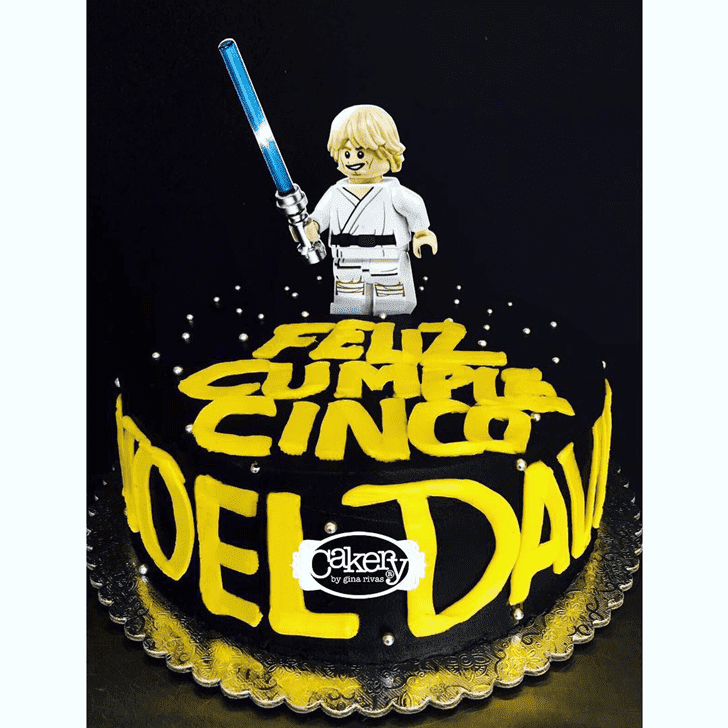 Delicate Luke Skywalker Cake