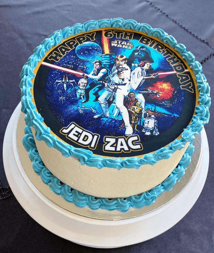 Pleasing Luke Skywalker Cake