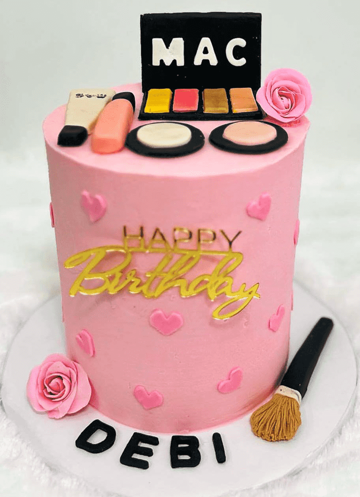 Splendid MAC Makeup Cake