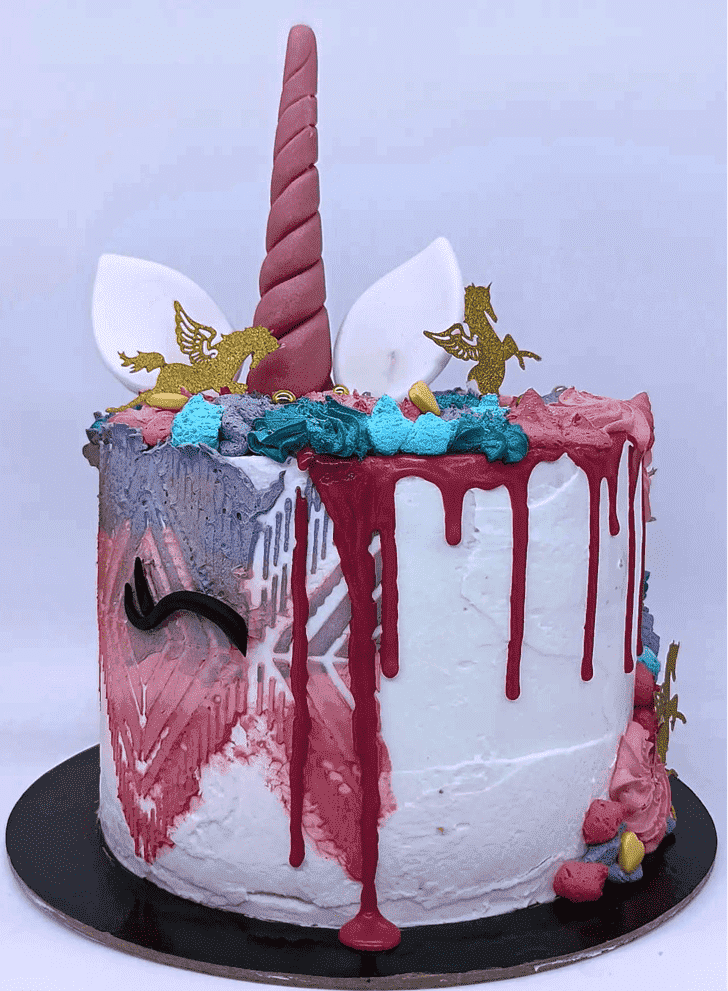 Admirable Magical Unicorn Cake Design