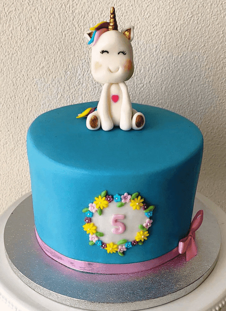 Refined Magical Unicorn Cake