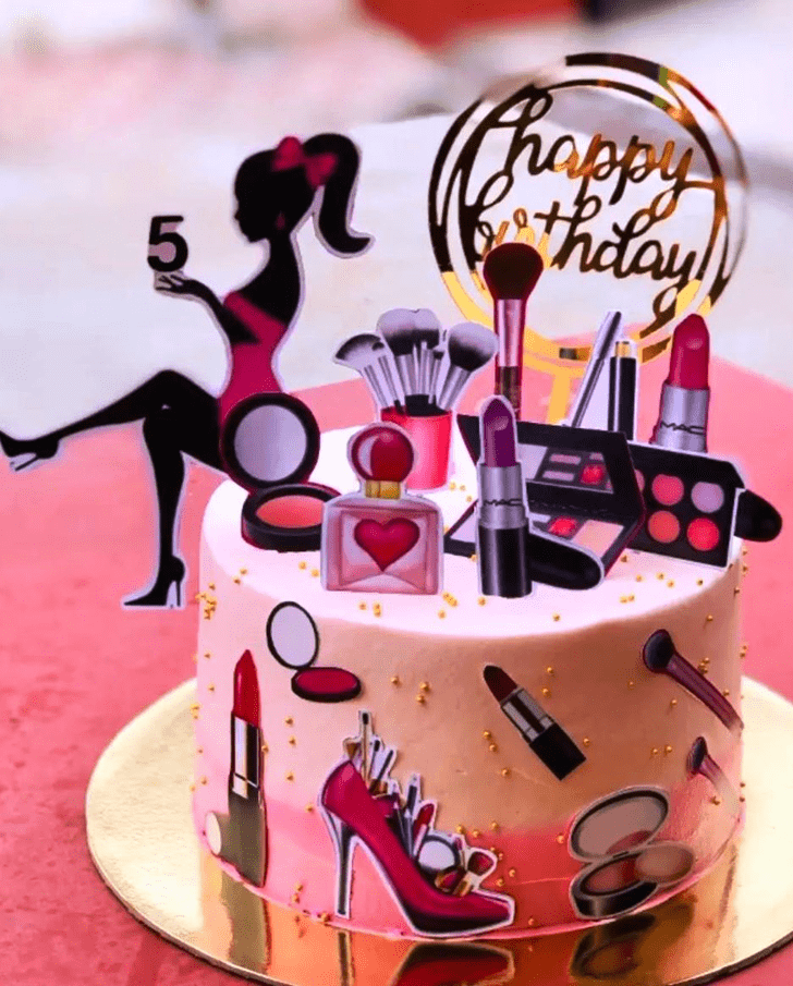 Gorgeous Makeup Cake