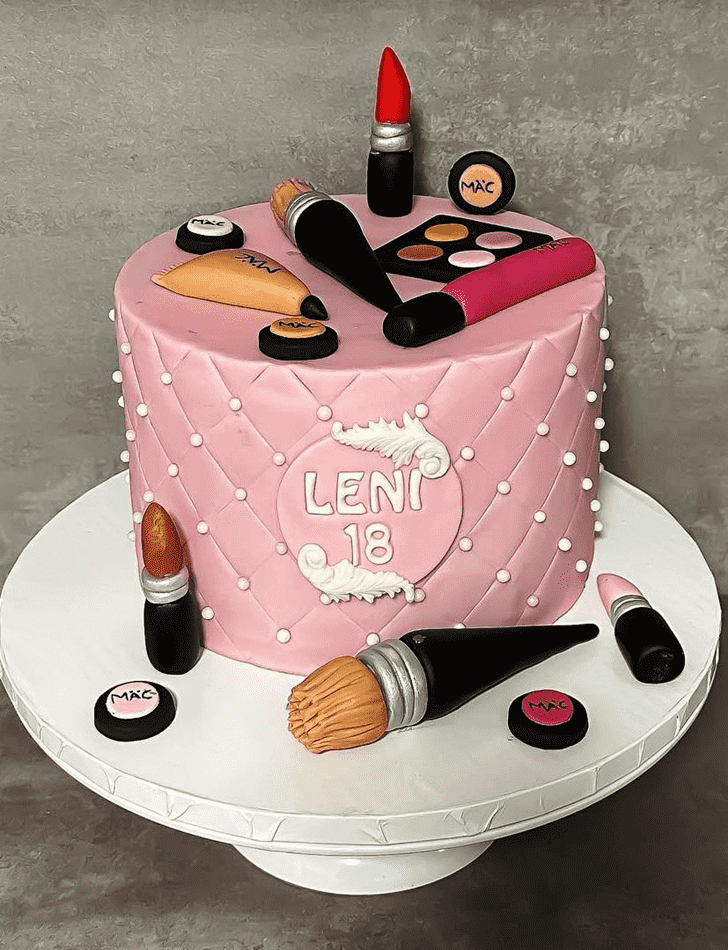 Slightly Makeup Cake