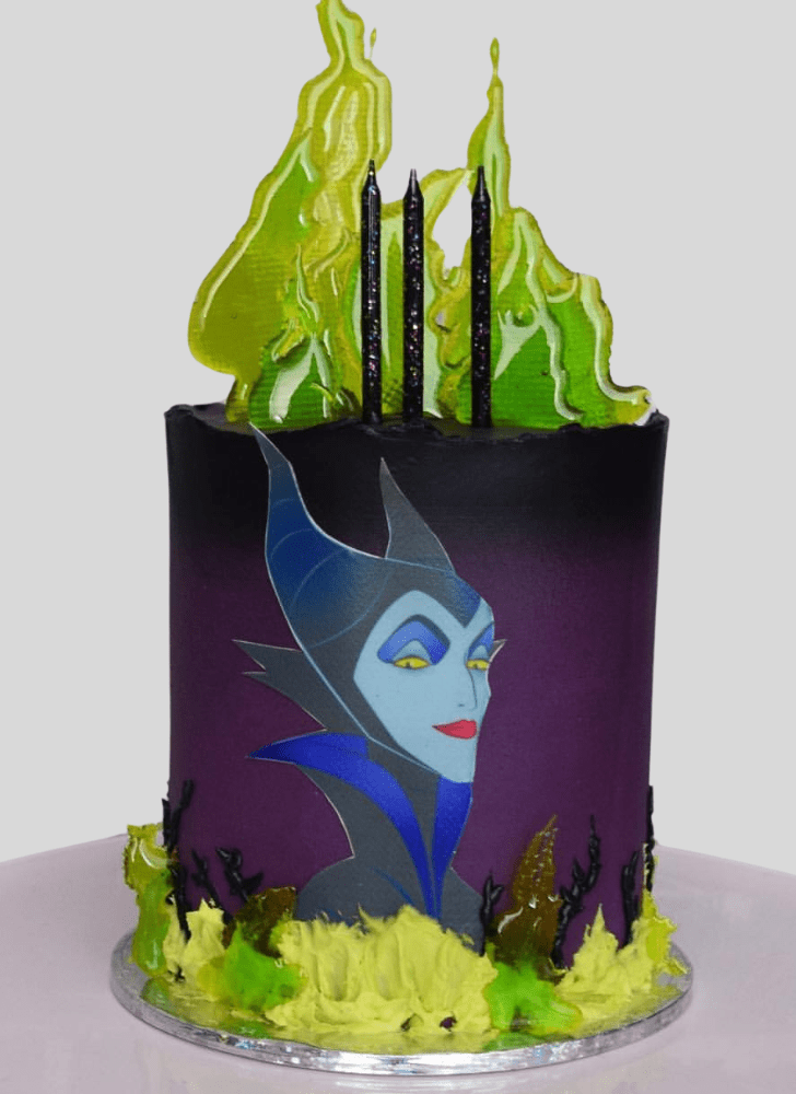 Slightly Maleficent Cake