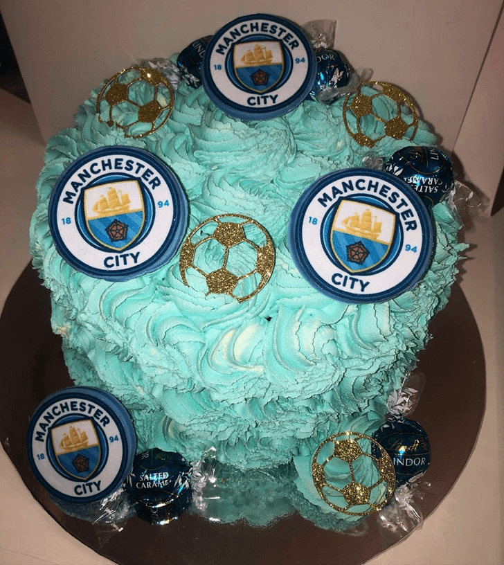 Fair Manchester City Cake