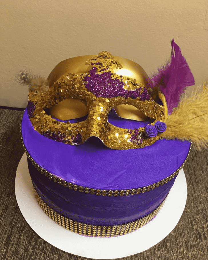 Wonderful Mardi Gras Cake Design