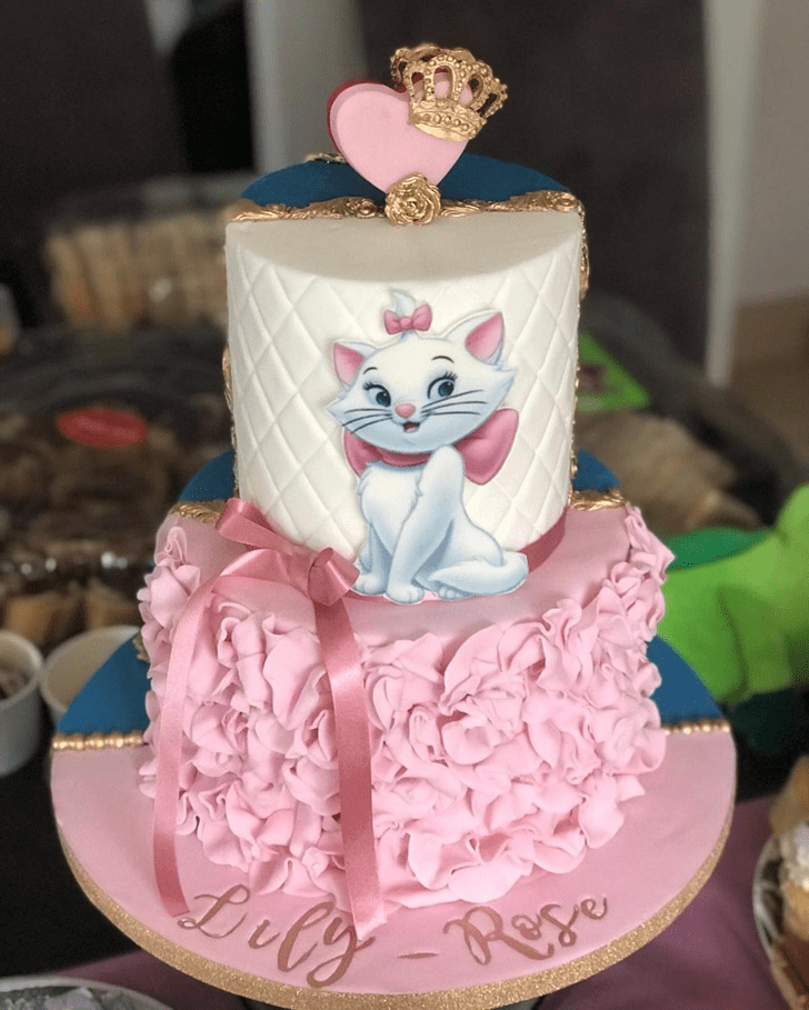 Elegant Disneys Marie Cake
