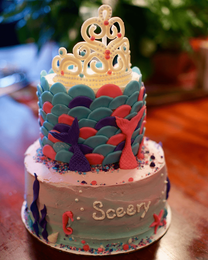 Shapely Mermaid Cake