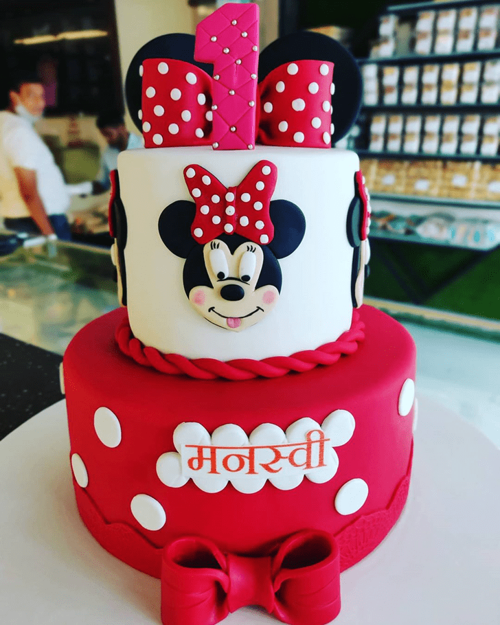 Magnificent Micky Mouse Cake