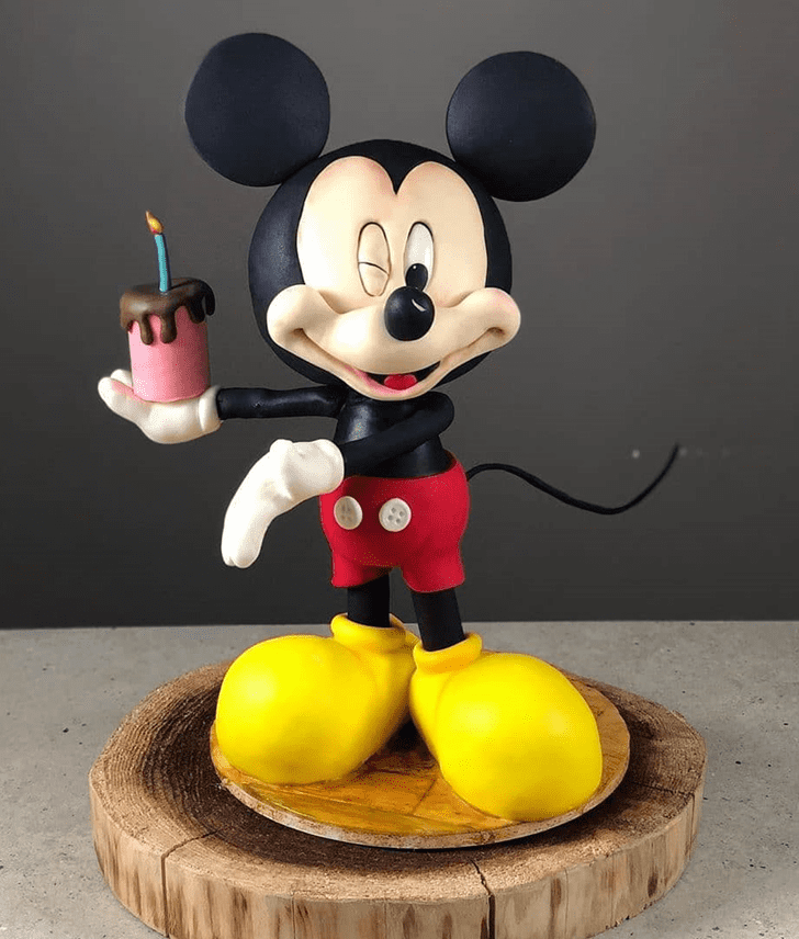 Wonderful Micky Mouse Cake Design