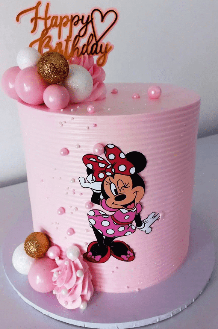 Comely Mini Mouse Cake